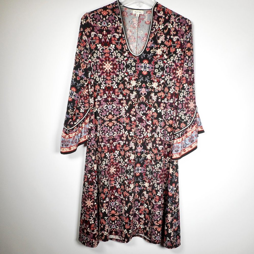 Max Studio Womens Sz S Black Floral Dress 3/4 Flare Bell Sleeve Stretch V-Neck